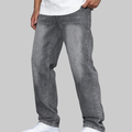 Men’s Relaxed Straight-Leg Jeans