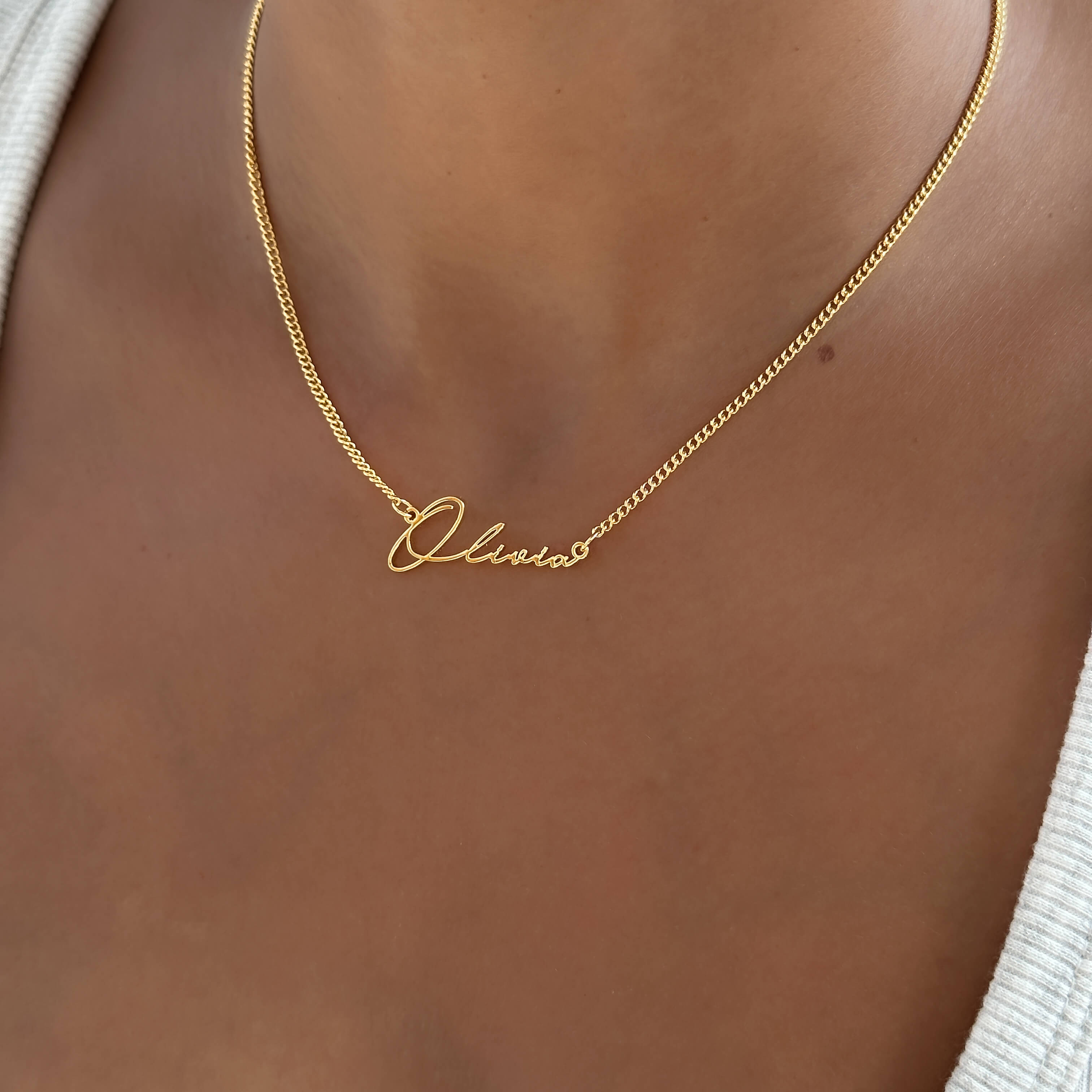 Ellington - Valencia Custom Name Necklace