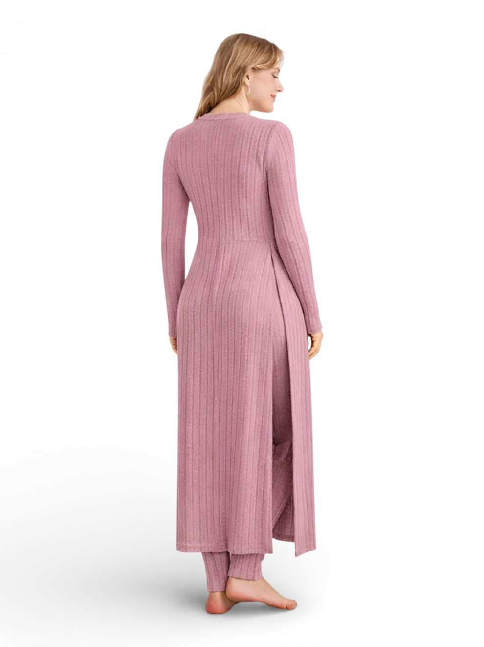 Relaxed Refinement — Effortless Comfort, Timeless Ease